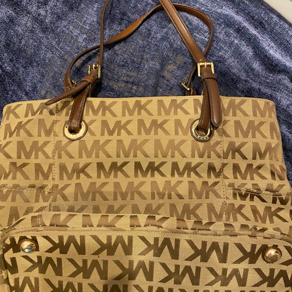 Pocketbook - Picture 2 of 3